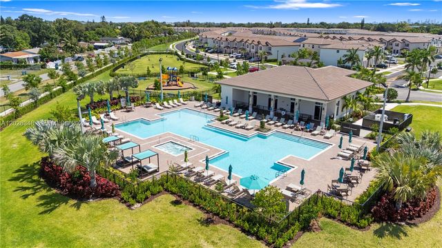 12317 NW 23rd Ct, Miami, FL 33167