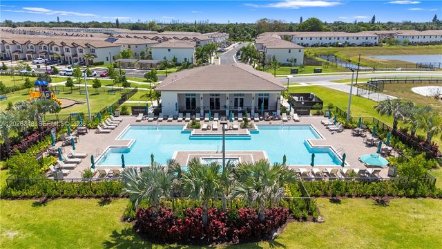 12317 NW 23rd Ct, Miami, FL 33167