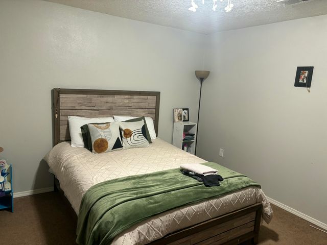 3424 Herrera Road NW, Albuquerque, NM 87105