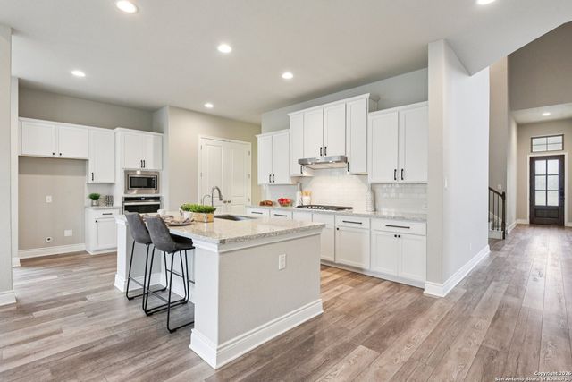 29740 elkhorn, Boerne, TX 78015