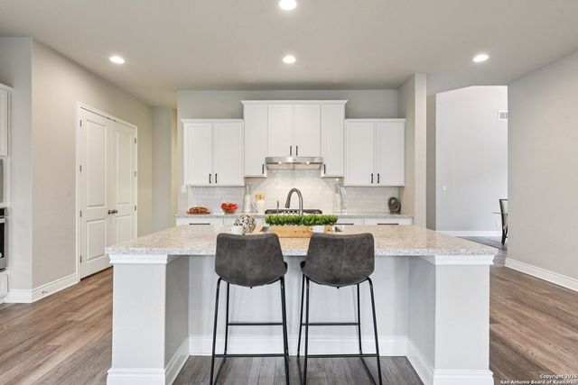 29740 elkhorn, Boerne, TX 78015