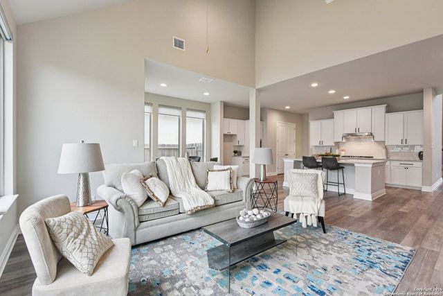 29740 elkhorn, Boerne, TX 78015