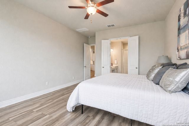 29740 elkhorn, Boerne, TX 78015