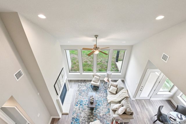 29740 elkhorn, Boerne, TX 78015