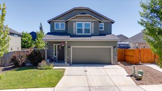 3756 SW Pumice Avenue, Redmond, OR 97756