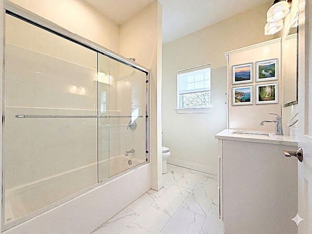 90 E Central St 304, Franklin, MA 02038