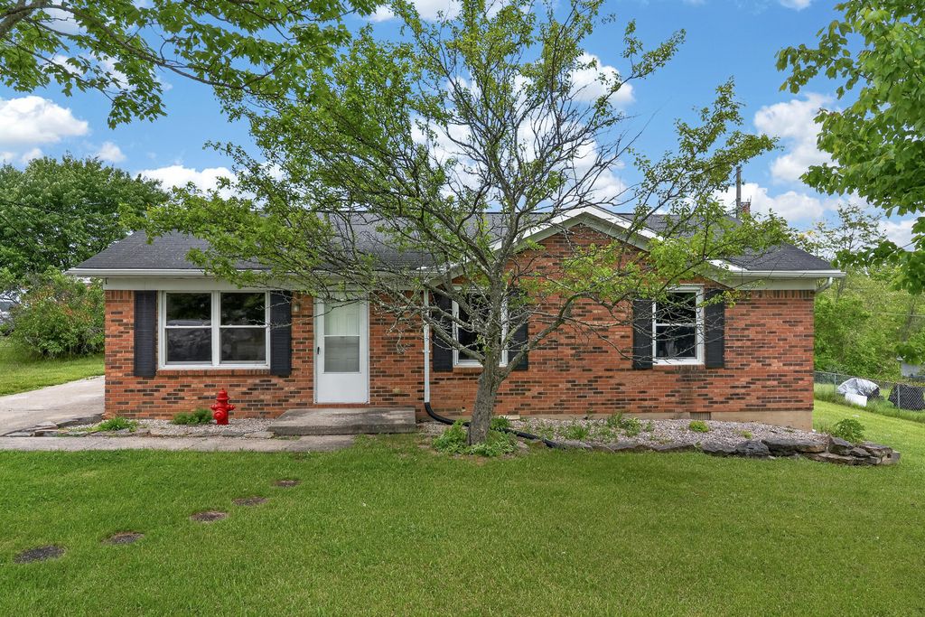 187 Southside Church Road, Falmouth, KY 41040