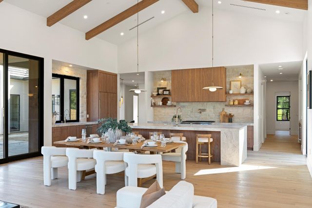 6115 Cavitt Stallman Rd, Granite Bay, CA 95746