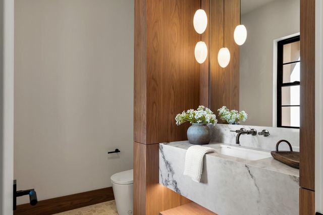 6115 Cavitt Stallman Rd, Granite Bay, CA 95746