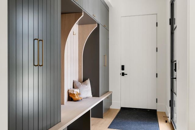 6115 Cavitt Stallman Rd, Granite Bay, CA 95746