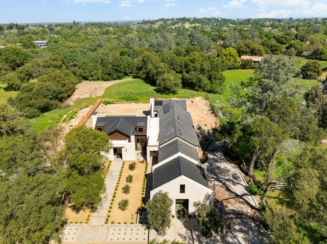 6115 Cavitt Stallman Rd, Granite Bay, CA 95746