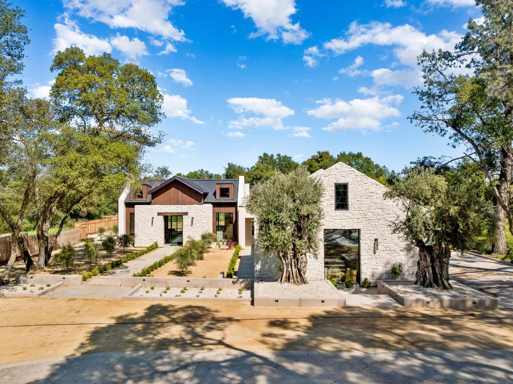 6115 Cavitt Stallman Rd, Granite Bay, CA 95746