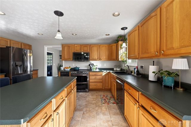 335 Willow Road, Springfield, OH 45502