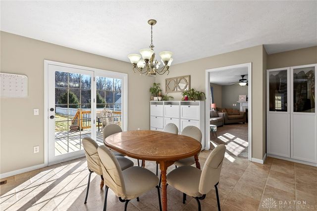 335 Willow Road, Springfield, OH 45502