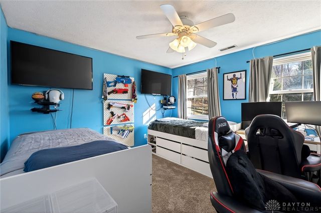 335 Willow Road, Springfield, OH 45502