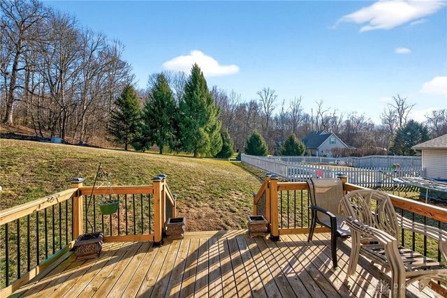 335 Willow Road, Springfield, OH 45502