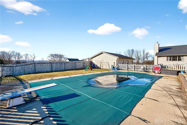 335 Willow Road, Springfield, OH 45502