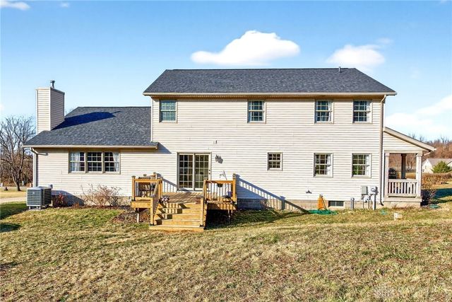 335 Willow Road, Springfield, OH 45502