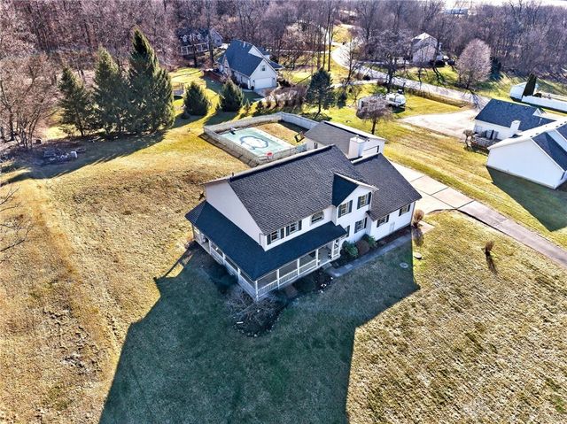 335 Willow Road, Springfield, OH 45502