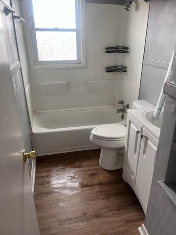 4026 Wyoming AVE, Roanoke, VA 24017