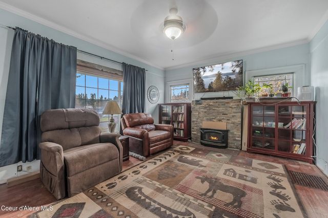 341 S 11TH STREET, St. Maries, ID 83861