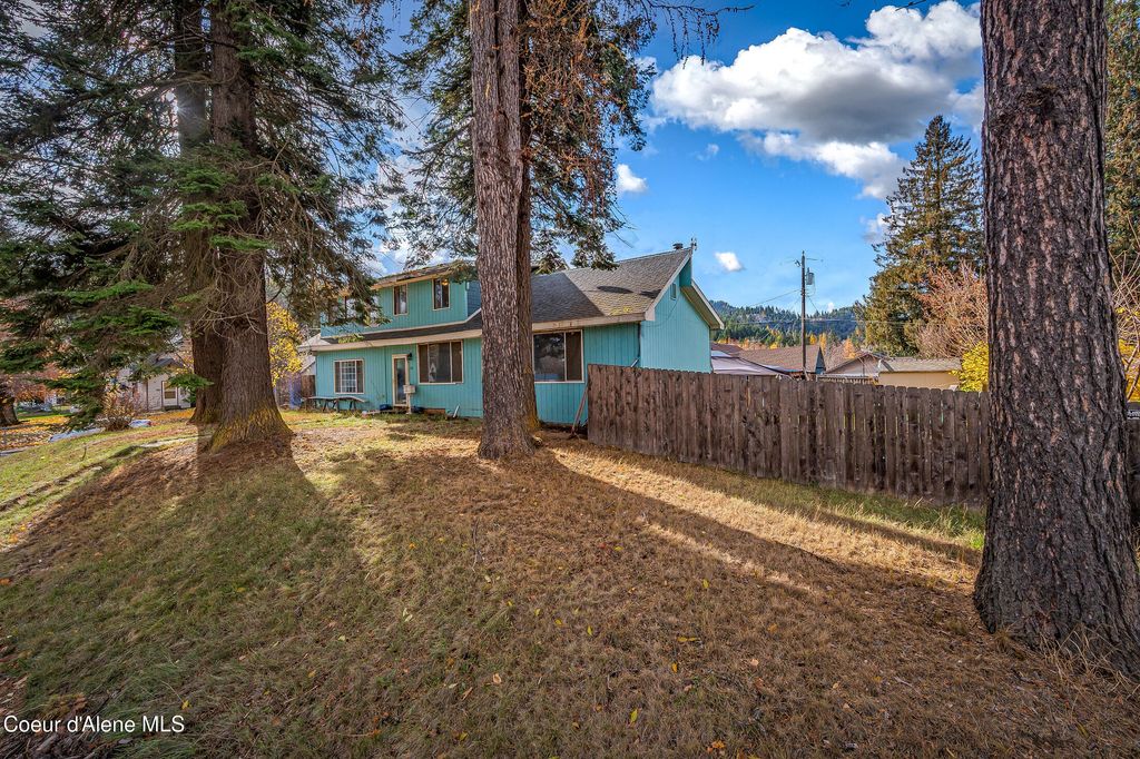 341 S 11TH STREET, St. Maries, ID 83861