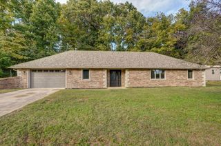 34 Sunset Street, Cassville, MO 65625