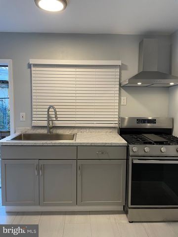 1515 W PIKE ST, Philadelphia, PA 19140