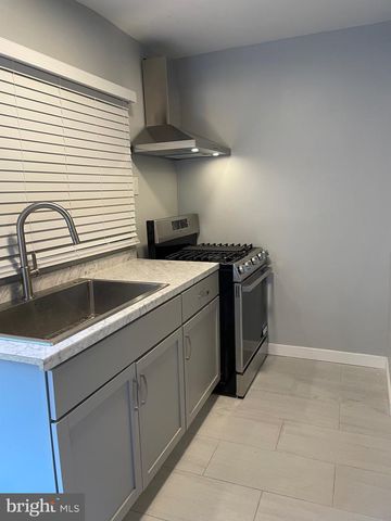 1515 W PIKE ST, Philadelphia, PA 19140