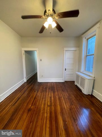 1515 W PIKE ST, Philadelphia, PA 19140