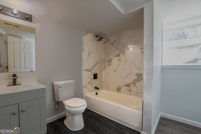 5186 Flemish Court, Atlanta, GA 30349