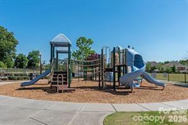 2905 Julian Glen Circle, Waxhaw, NC 28173
