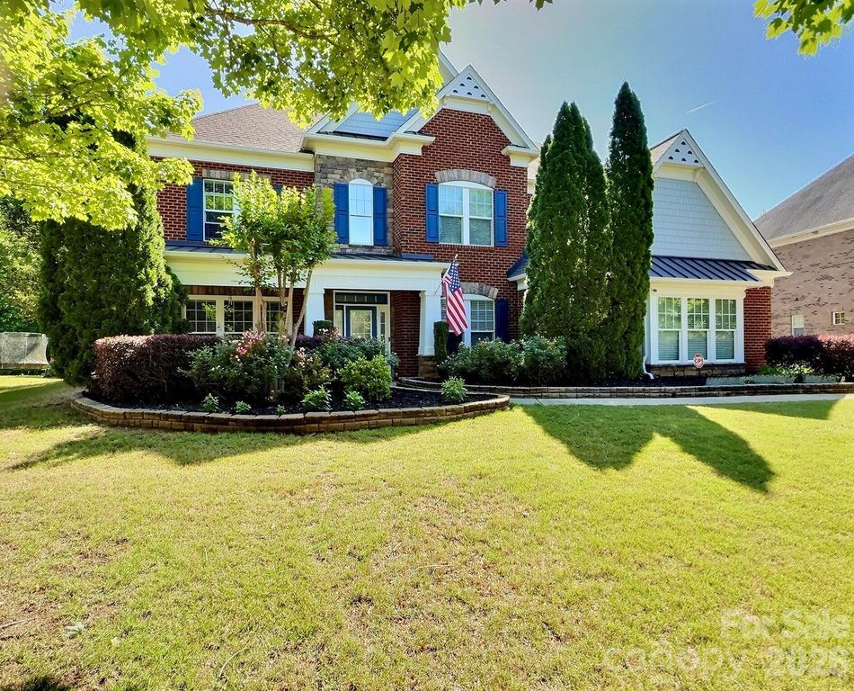 2905 Julian Glen Circle, Waxhaw, NC 28173