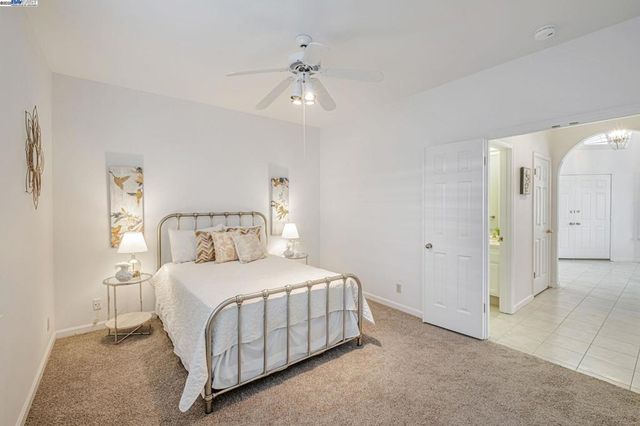 2236 Colonial Ct, Discovery Bay, CA 94505