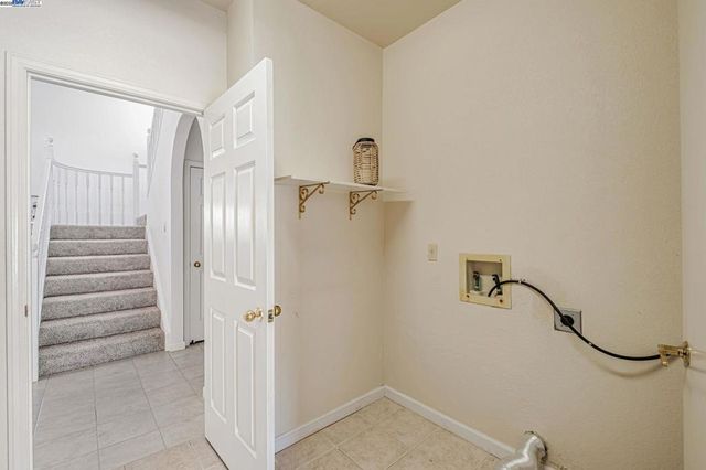 2236 Colonial Ct, Discovery Bay, CA 94505