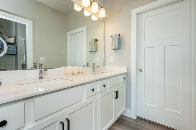 4101 NE 6th Street, Ankeny, IA 50021