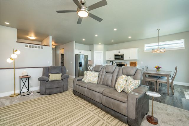 4101 NE 6th Street, Ankeny, IA 50021