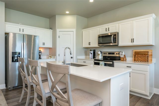 4101 NE 6th Street, Ankeny, IA 50021
