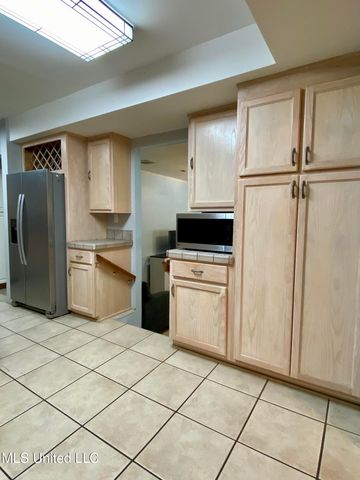 2498 S Highway 43, Picayune, MS 39466