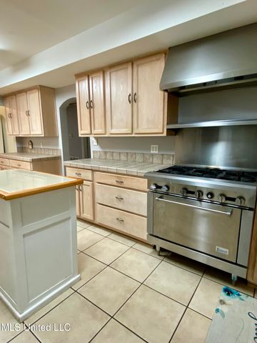 2498 S Highway 43, Picayune, MS 39466