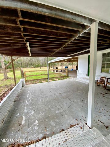 2498 S Highway 43, Picayune, MS 39466
