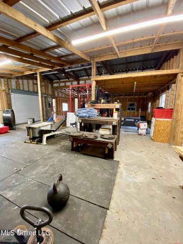 2498 S Highway 43, Picayune, MS 39466