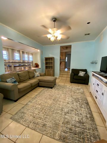 2498 S Highway 43, Picayune, MS 39466