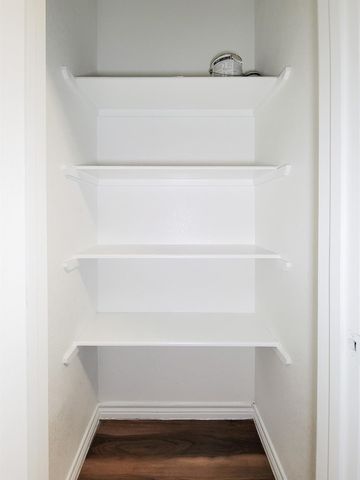 3201 J P Davis Avenue, Bay City, TX 77414