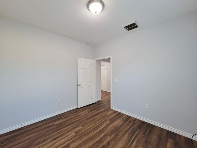 3201 J P Davis Avenue, Bay City, TX 77414