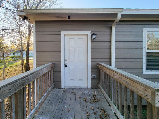 3201 J P Davis Avenue, Bay City, TX 77414