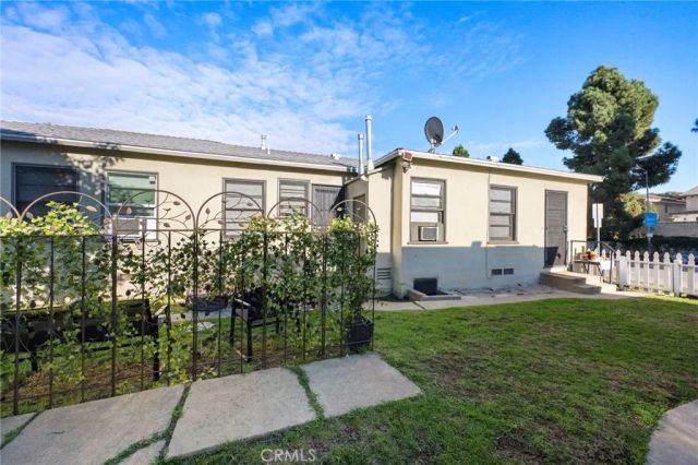 2593 Amherst, Los Angeles, CA 90064