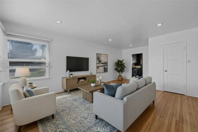 2593 Amherst, Los Angeles, CA 90064