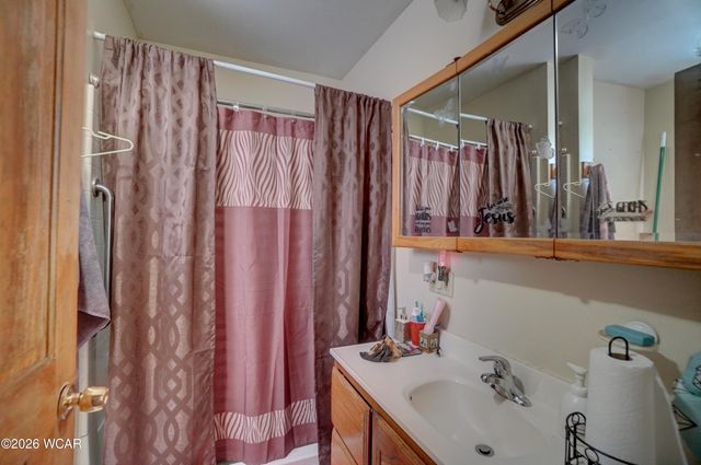 712 S Elizabeth Street, Lima, OH 45804