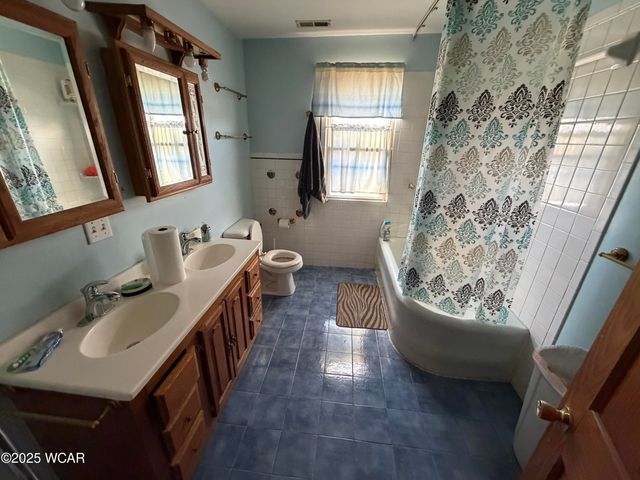 712 S Elizabeth Street, Lima, OH 45804